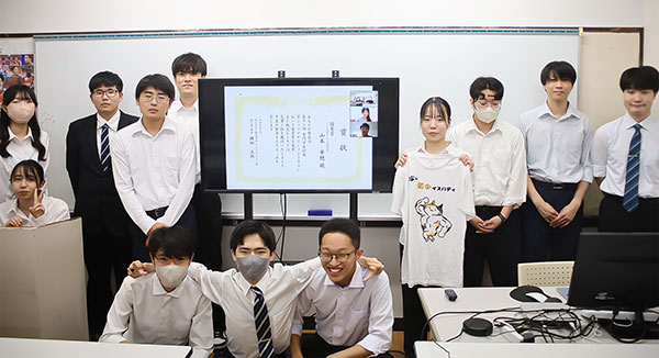 第3位 YIC情報ビジネス専門学校 山本華穂さん